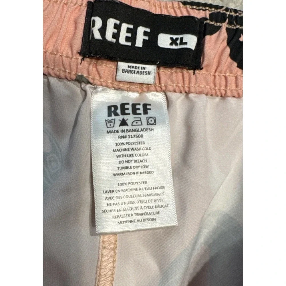 Reef Shorts Mens Size XL Pink Coral Toucan Tropical Bird Print Surf Swim Trunks